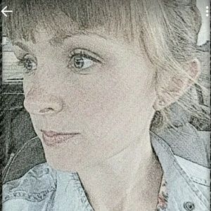 Meet your Posher, Noelle